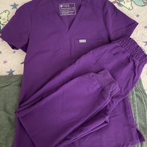 FIGS ULTRA VIOLET LIMITED EDITION